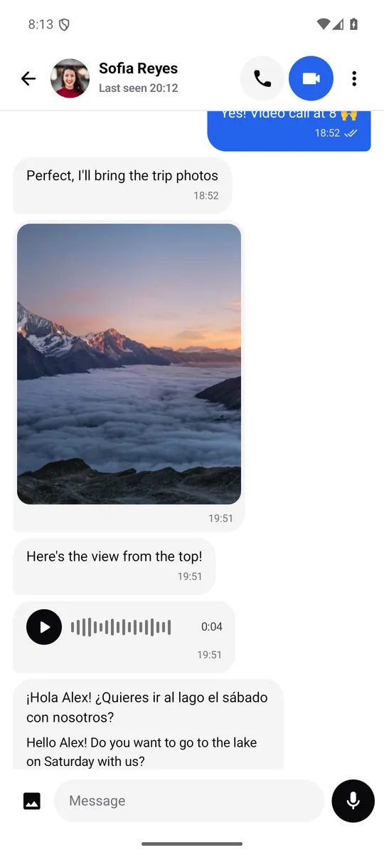 A chat where a Spanish message is translated to English under the original